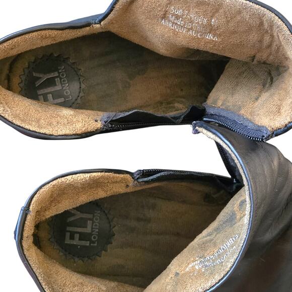 Fly London Yip Black Leather Wedge Heel Ankle Boots Size 41/10 Slouchy Edgy - Picture 7 of 9